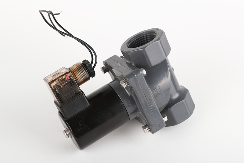 永新UPVC电磁阀内丝